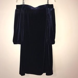 Dark Blue Off-the-Shoulder Velvet Dress